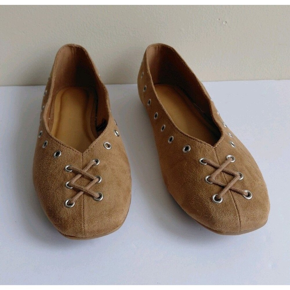 Time and Tru Women's Brown Faux Suede Ballet Flats w/Silver Accents Size 9